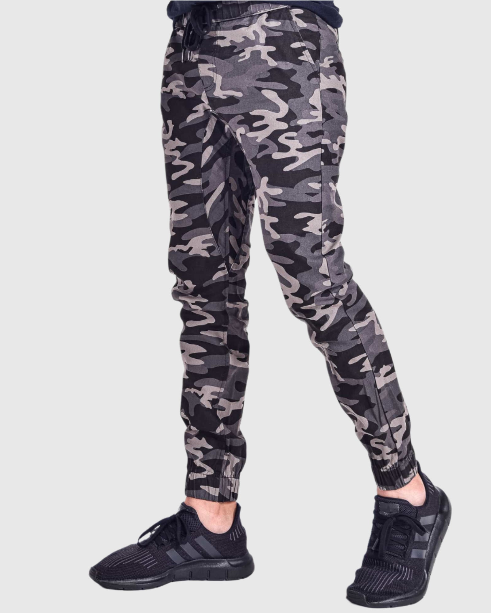 Mens Clayton twill stretch joggers with elastic waistband and drawstring closure in Black Camo
