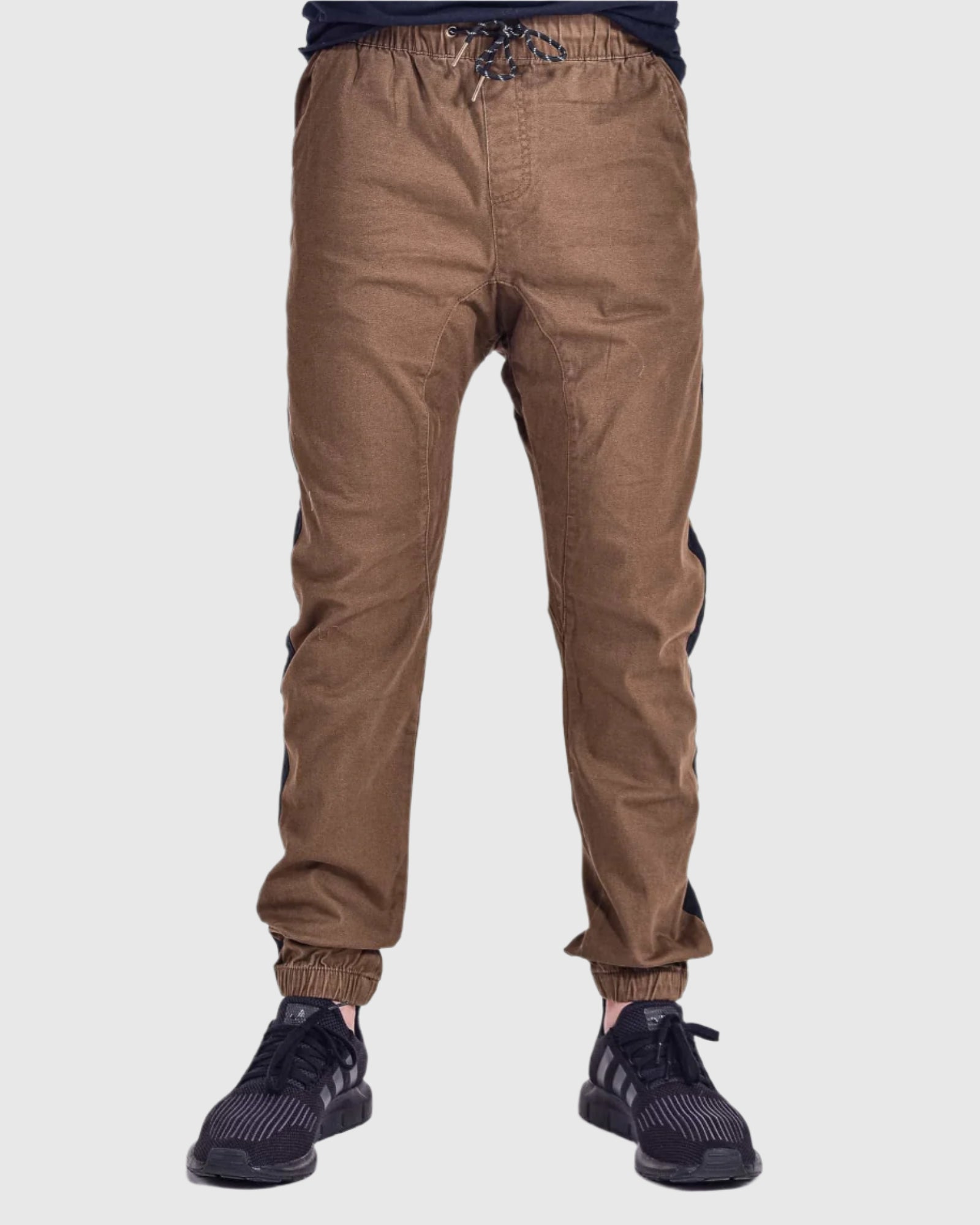 Mens Elan twill joggers in Light Brown