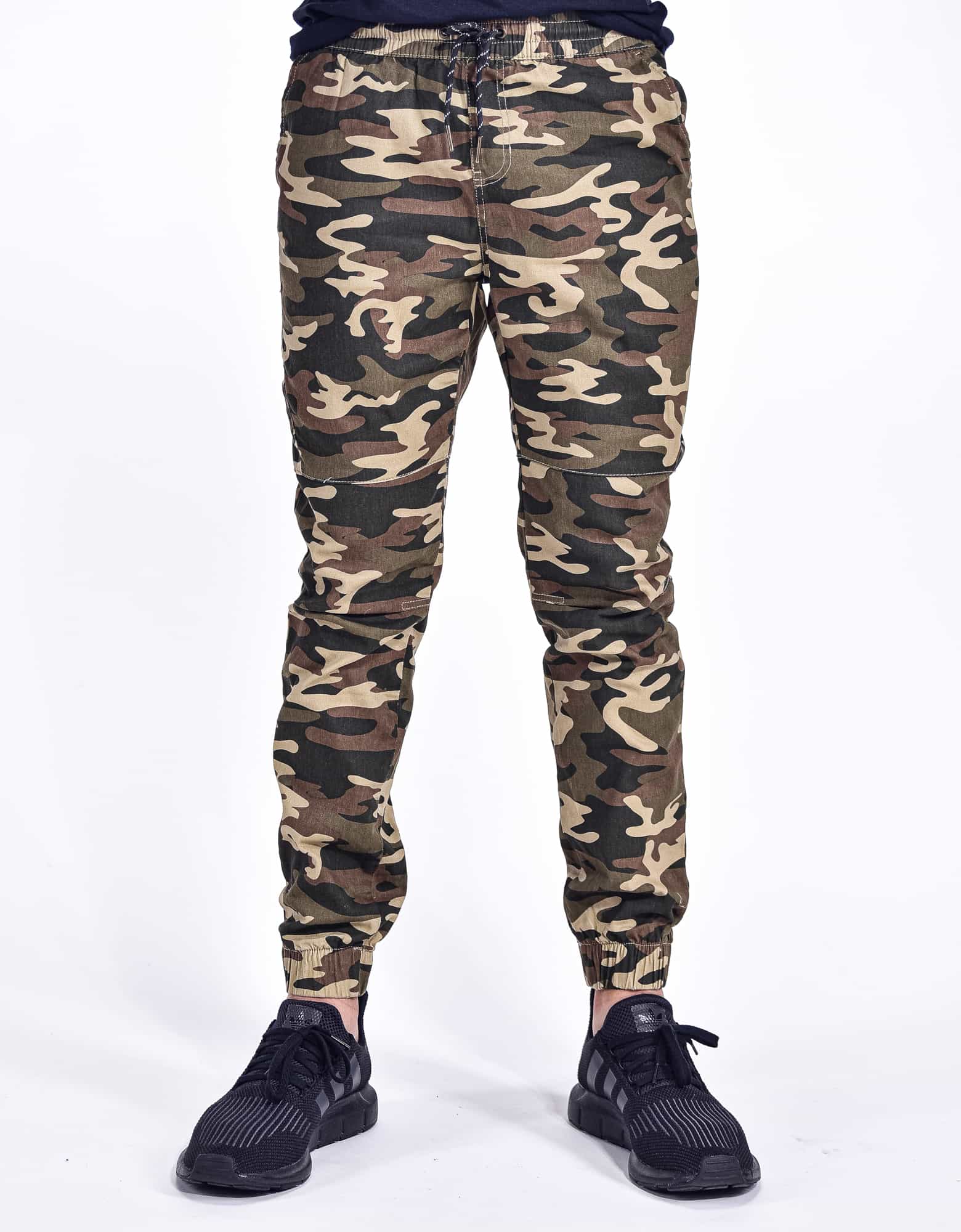 Mens drawstring twill teamwork heat seal joggers in Green Camo