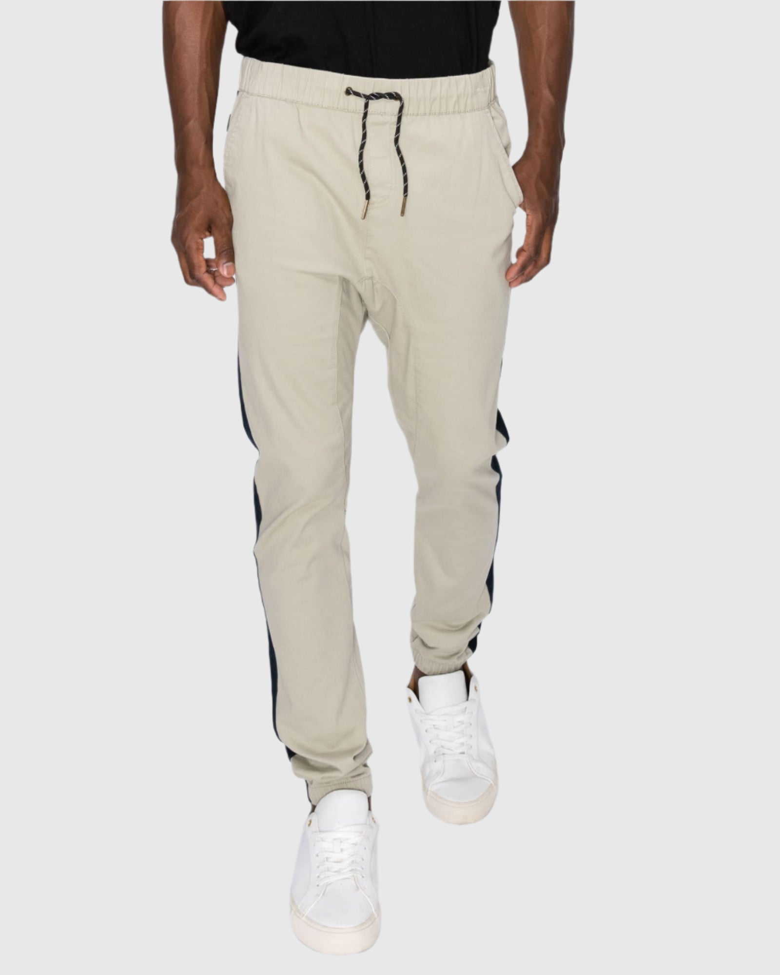 Mens Elan twill joggers in Camel