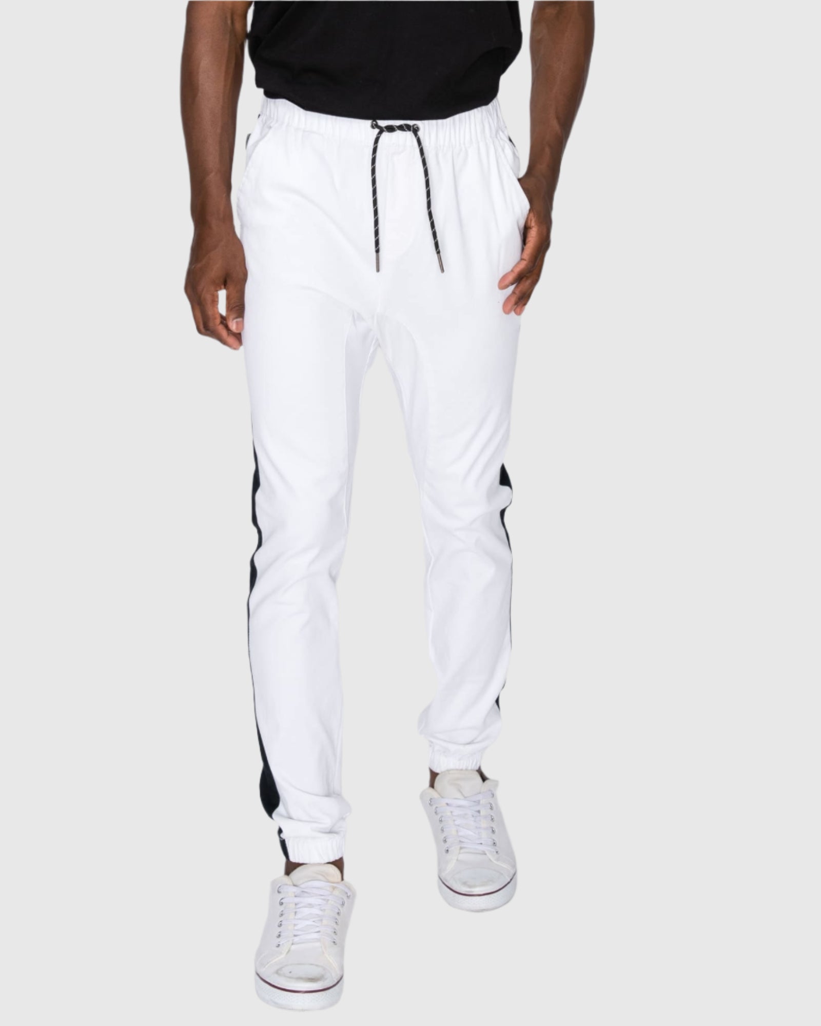 Mens Elan twill joggers in White Black