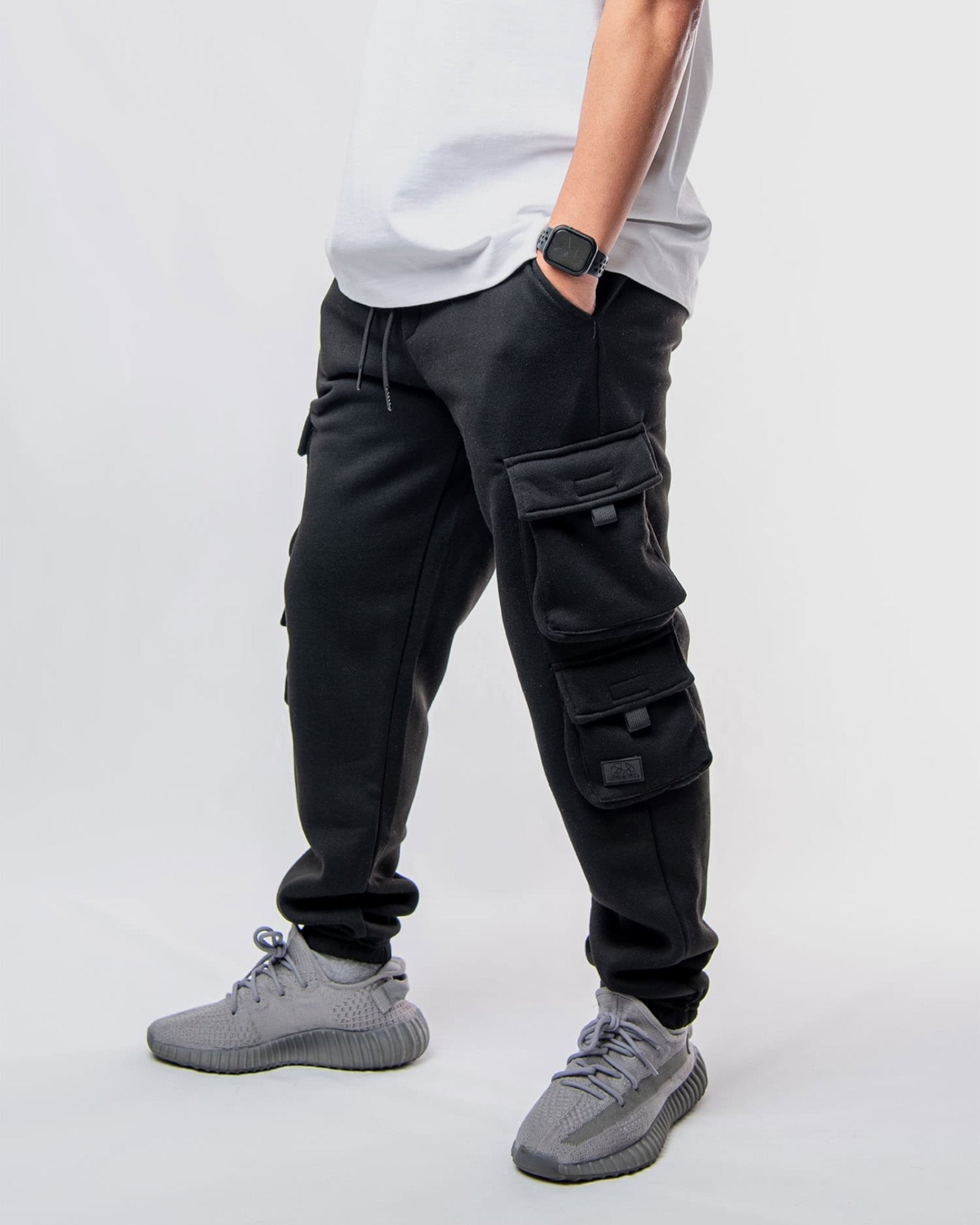 【RUNNINGHIGH】fleece banding cargo pants / 追跡付 Men's Hilkiah Fleece Utility Cargo Joggers | Ring Of Fire