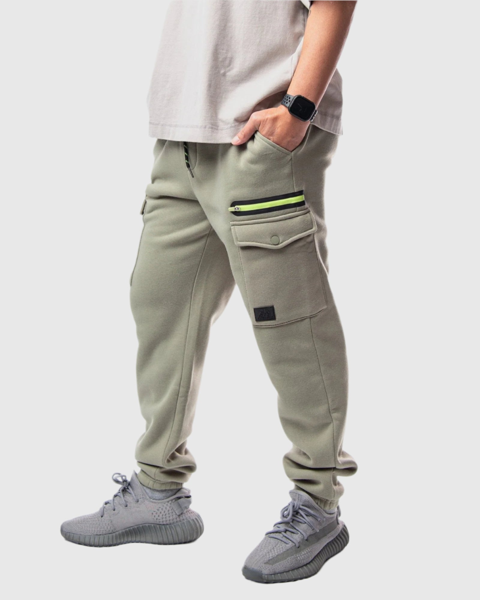 Men's Sylas Heat Seal Fleece Cargo Joggers | Ring Of Fire – Ring Of Fire  Clothing