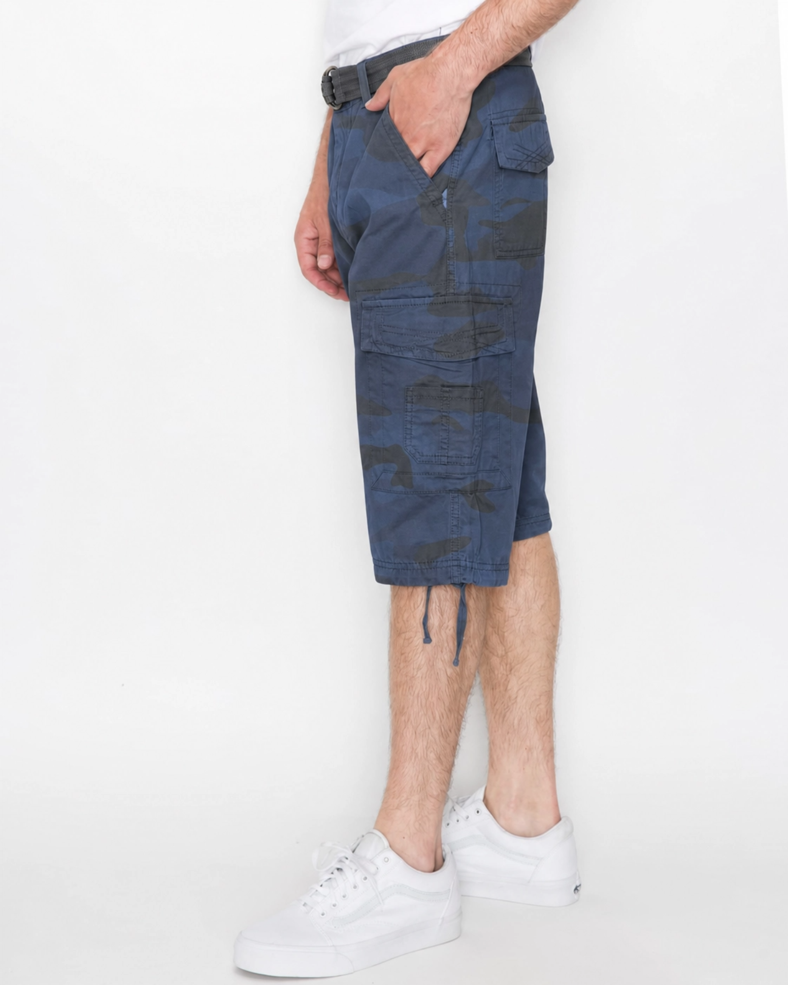 Men’s Delano V2 Twill Cargo Shorts side view