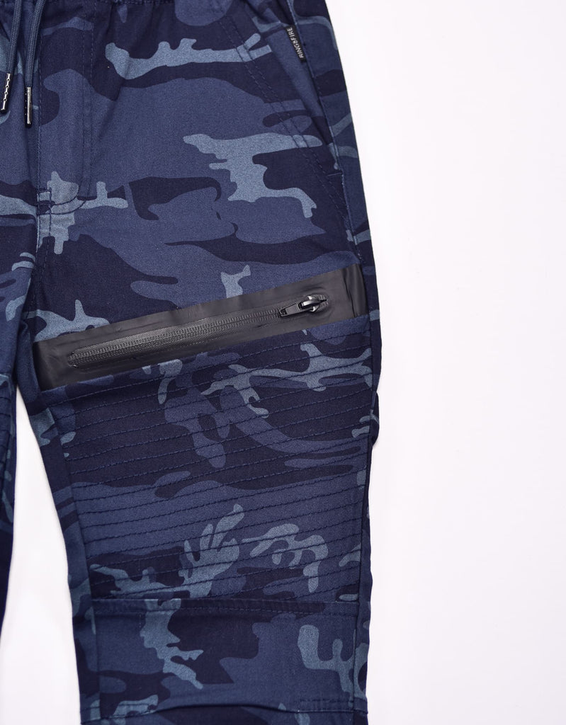 Boy's mashout twill jogger in Navy Camo side-entry zippered heat seal pocket