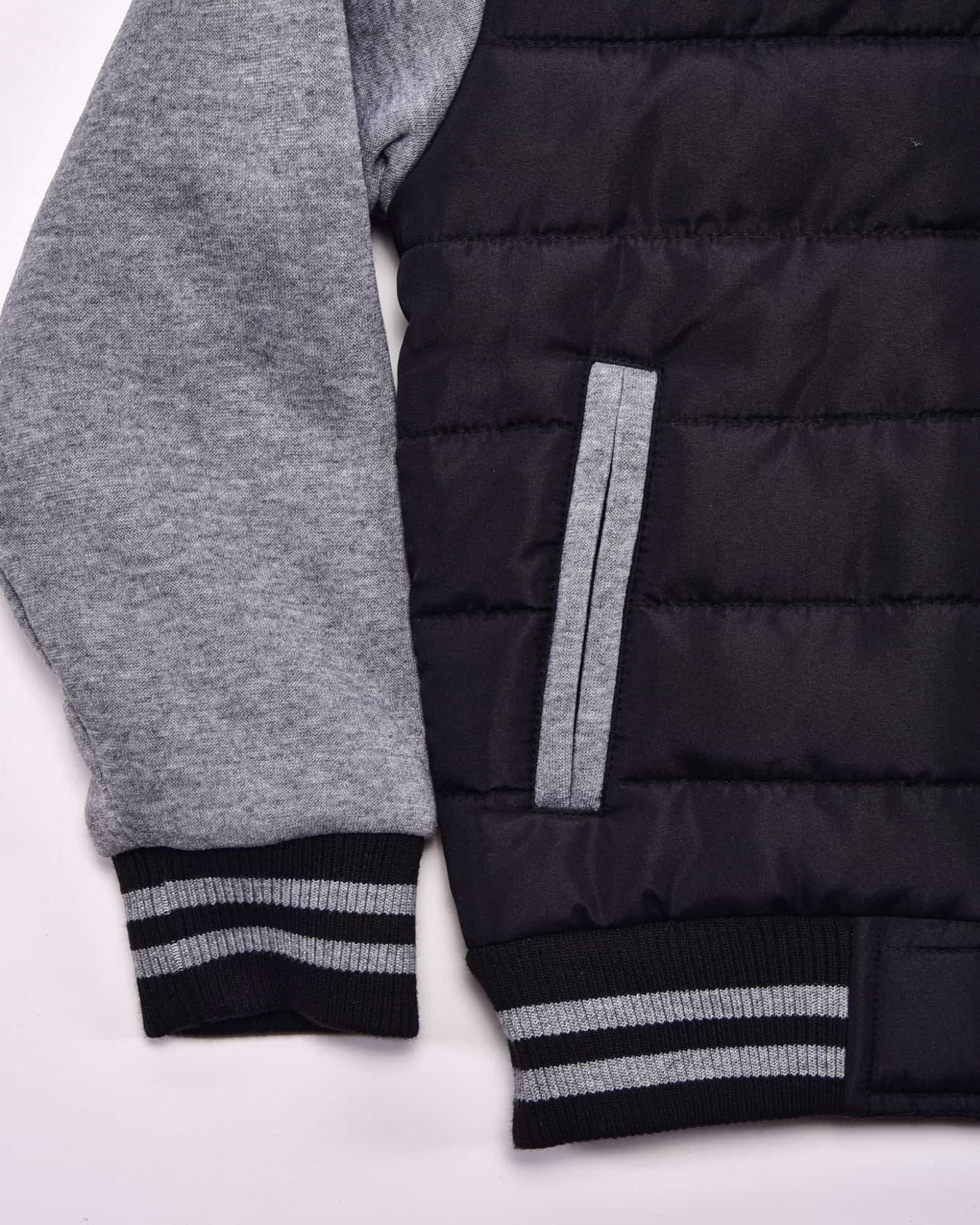 Black Medium Heather Gray