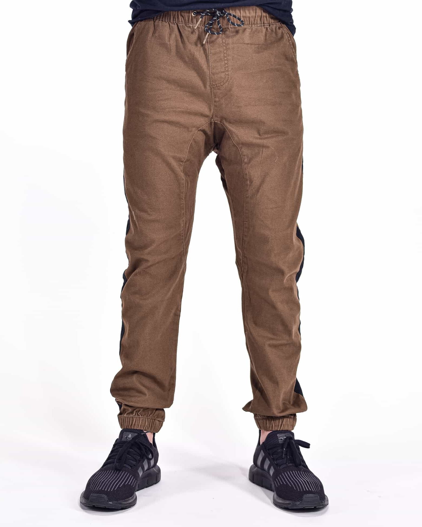 Mens Elan twill joggers in Light Brown