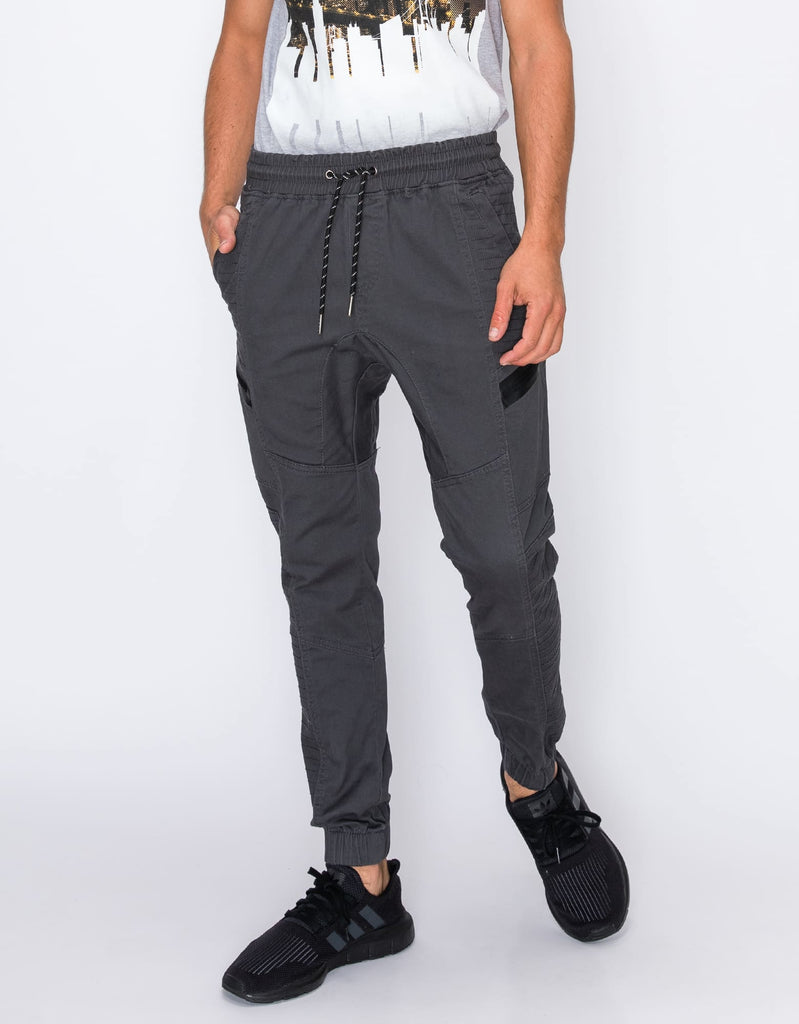 Mens drawstring leftout moto joggers in Charcoal