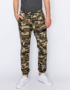 Mens drawstring leftout moto joggers in Green Camo