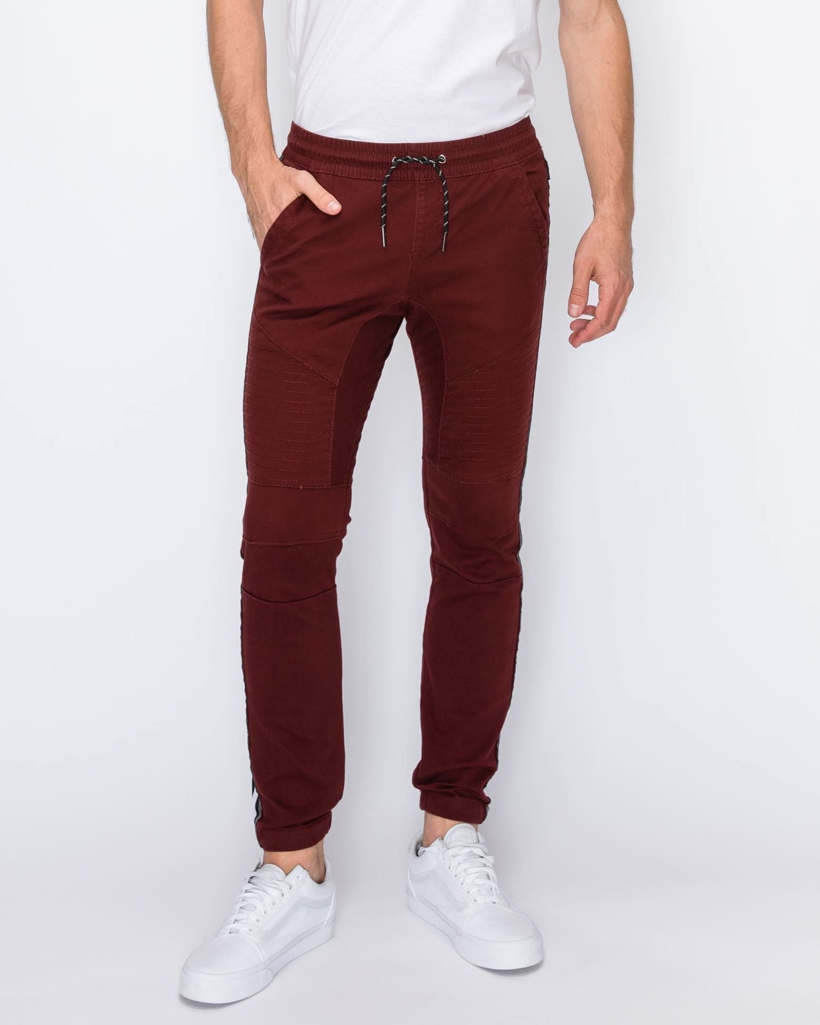 Mens drawstring closure colorblind stripe slang twill joggers in Burgundy