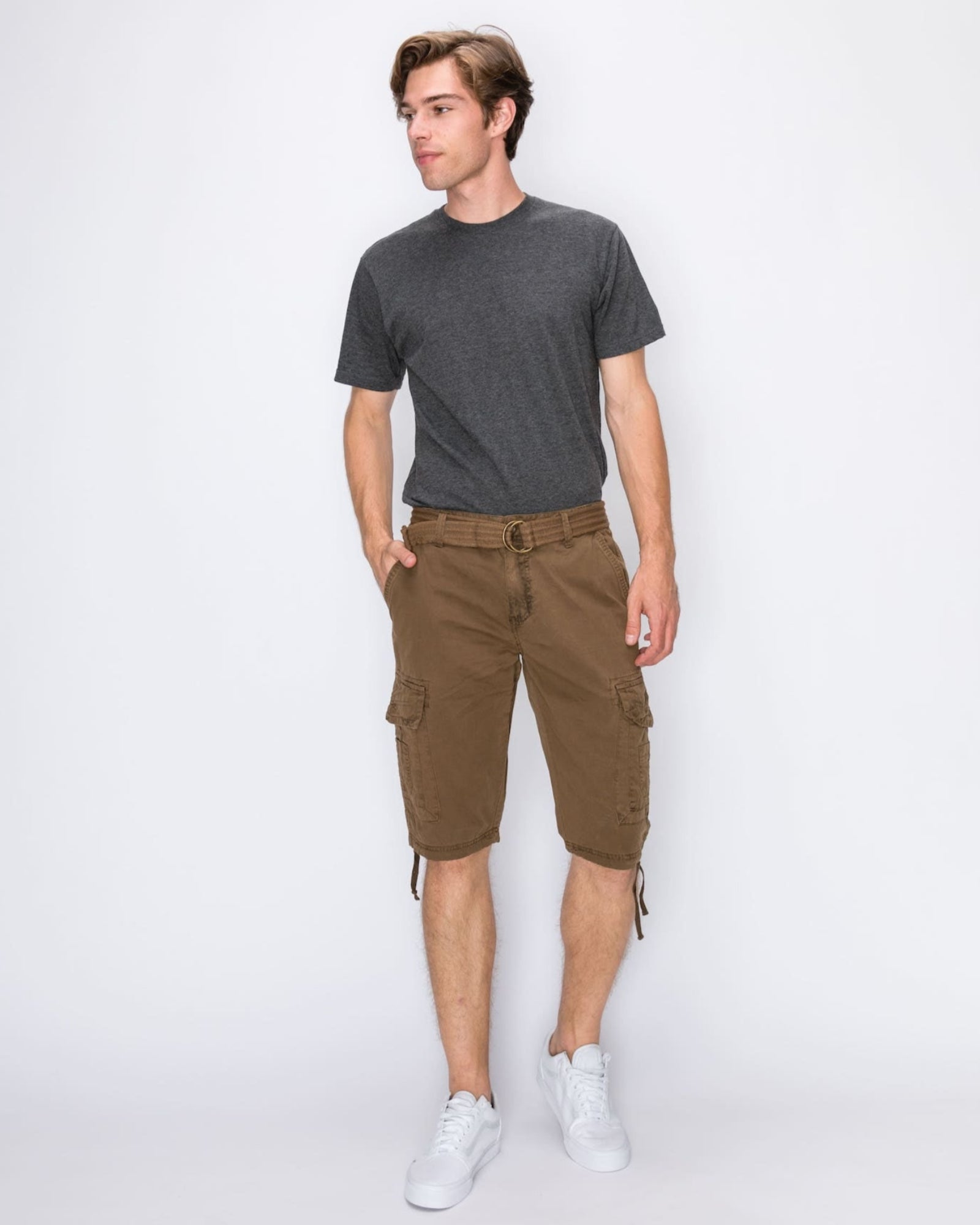 Men’s Delano V2 Twill Cargo Shorts detail view